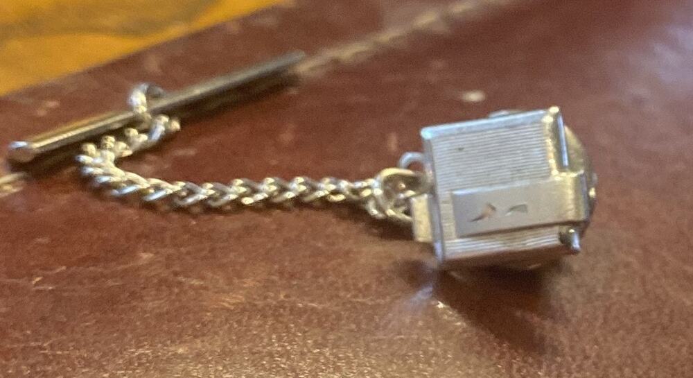 VTG Men's silver Tone Tie Pin, Deco Design